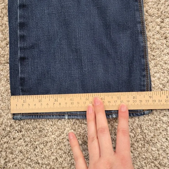 American Eagle Artist Flare Denim Jeans Low Rise Double Button 4 REG Distressed - Picture 7 of 7